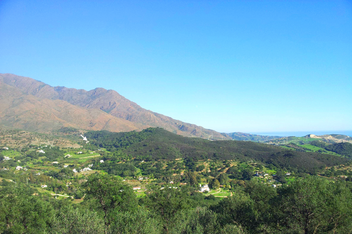 Valley location for RD69 with the Mediterranean Sea close by